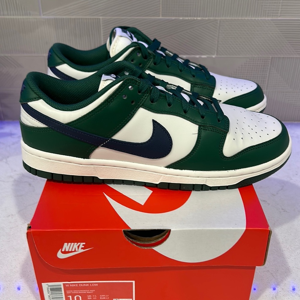 Nike Dunk Low